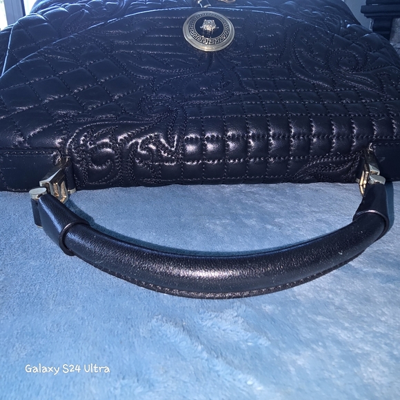 Versace - Picture 11 of 16